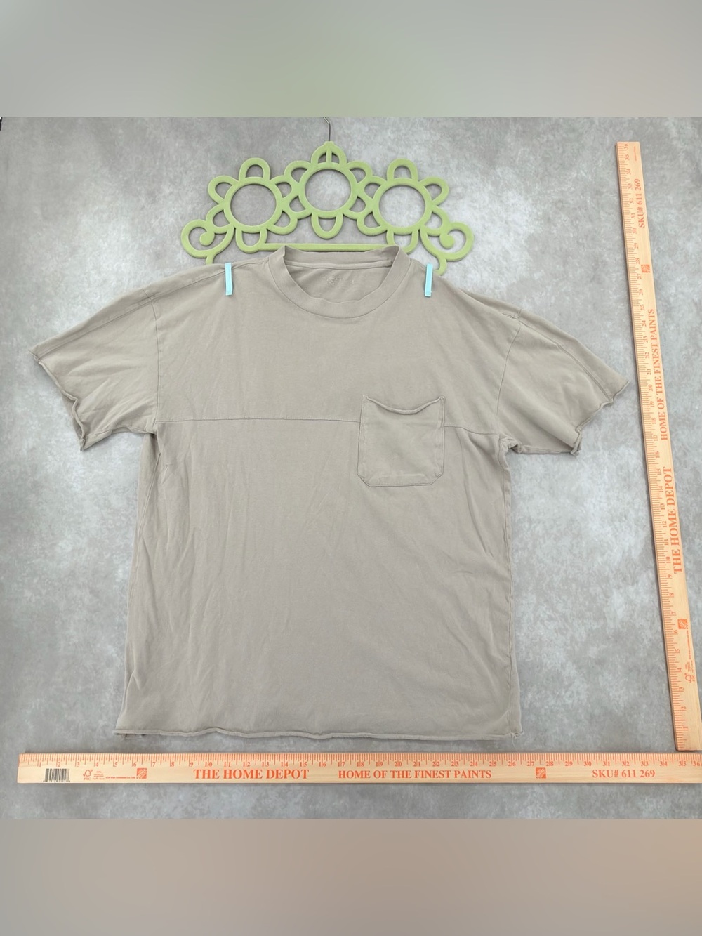 Abercrombie & Fitch Short Sleeve Pocket Tee - Taupe/grey
